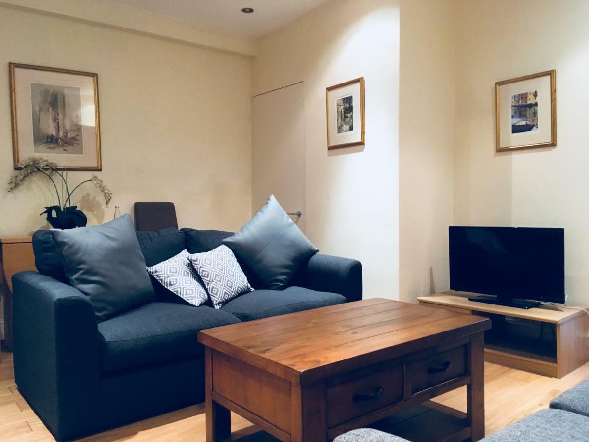 Large 2 Bedroom 2 Bathroom Apartment In Westminster Londra Exterior foto